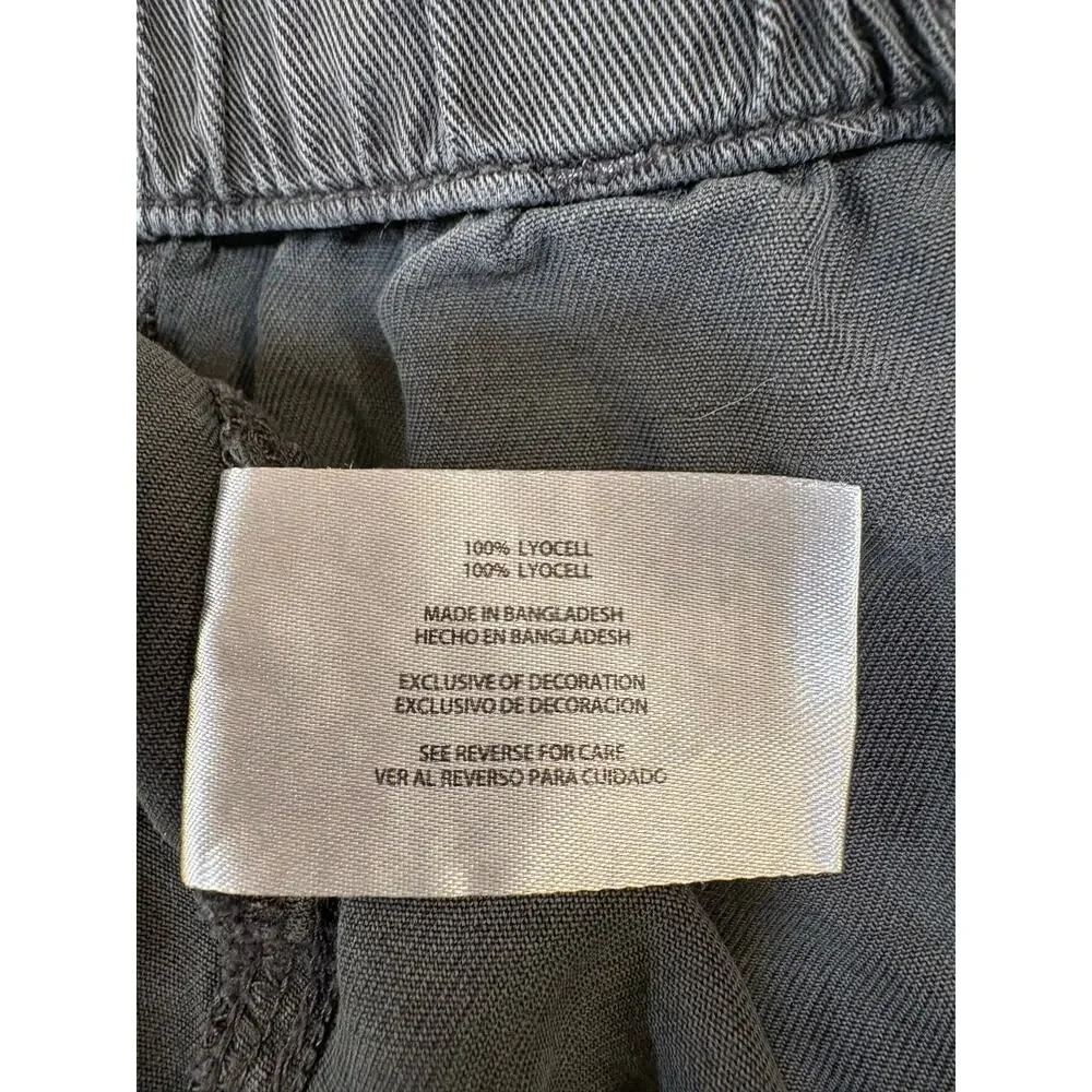 Gap shorts size